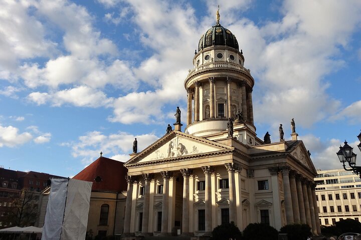 Berlin History and Highlights Sightseeing Tour