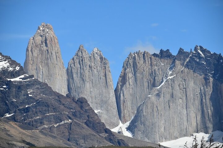 Full Day Torres del Paine Private tour, departing from Punta Arenas