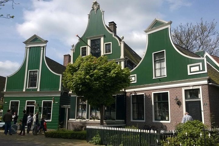 Zaanse Schans Windmills, Clogs and Dutch Cheese tour from Amsterdam