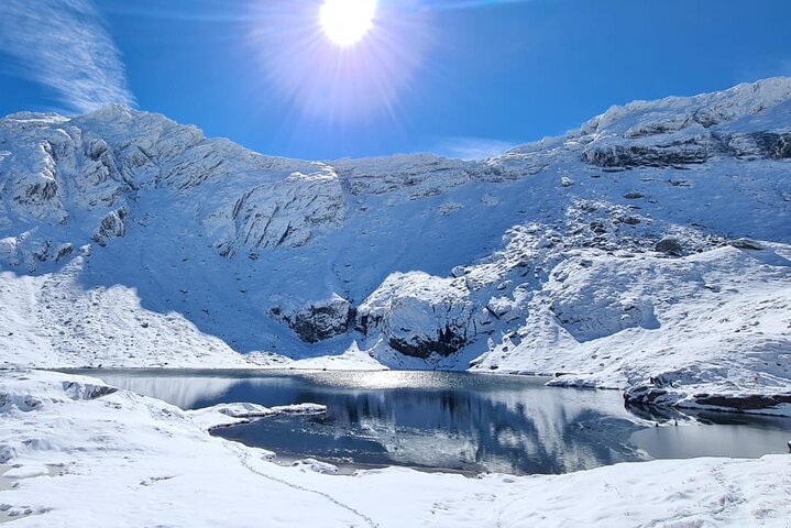 Private Transfagarasan road and Poienari Fortress tour