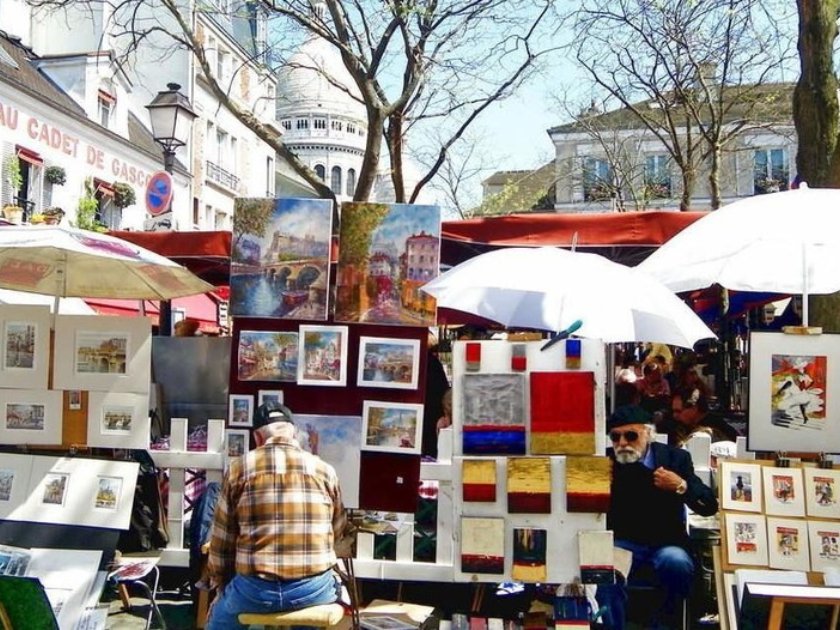 Semi-private Montmartre Guided Walking Tour