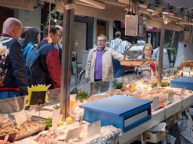 French Market Tour & Cooking Class in Paris